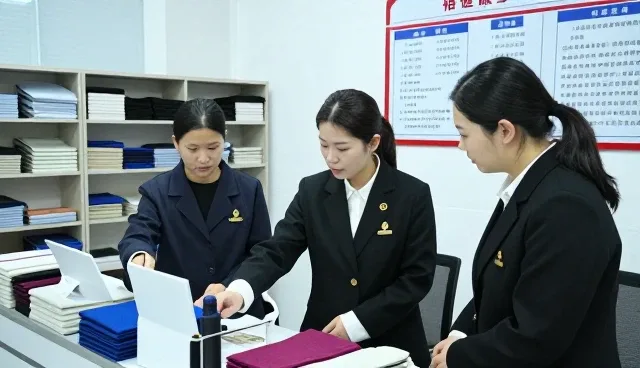 张家港市裕恒服饰有限公司商务休闲西服应用于维护保养案例介绍